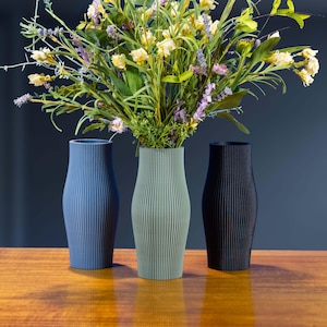 Unique Textured Vase &quot;Reeds&quot; Modern & Minimalist 3D Printed Vase for Fresh or Dried Flowers and Decor Gift for Home | Mountaintop3D