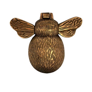 Shristy Hardware &quot;Bee&quot; Iron Door Knocker