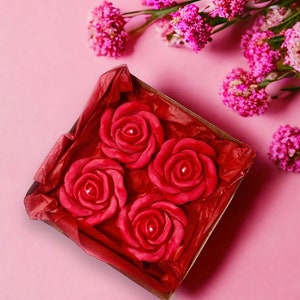 Red Rose Shaped candle set,Birthday gift for her,romantic Valentine's day gift,thank you gift for her,Floral candle set,Red home decoration