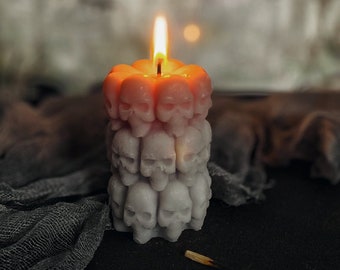 Skull pillar candle,Halloween candle,sceleton gothic candle,Halloween table decoration,sugar scull,Halloween party decor,scary candle,creepy