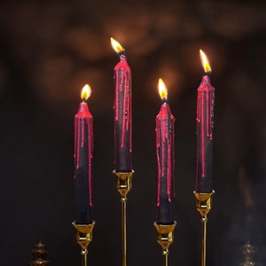 Black red taper candles,Blood dripping candle,Halloween candle,Gothic candle,Black dinner candle,bleeding candle,Halloween table decor,gift