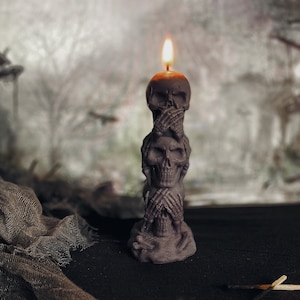 Skull pillar candle,Halloween candle,skeleton gothic candle,Halloween table decoration,sugar scull,Halloween party decor,scary candle,creepy