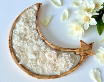 Large Moon Shaped Ramadan Candle: Floral Eid Gift, Islamic Home Decor
