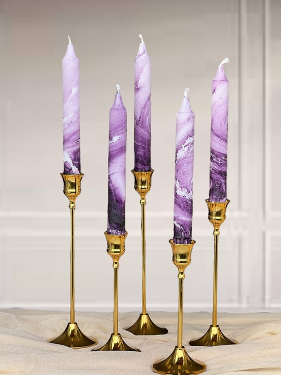 Große Duftkerze Von Our Own Candle Company In Violett - 100 Stunden Brenndauer Aus Soja-Paraffin-Mix