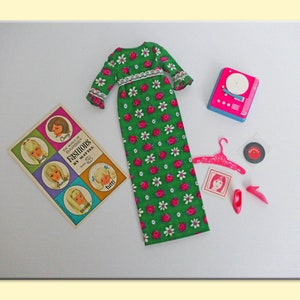 VINTAGE FRANCIE BARBIE Doll Fashion &quot;Go Granny Go&quot; #1267 by Mattel - 1965 - Preowned - Complete - Excellent Condition!