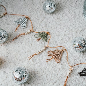 Guirlande de sapin de Noël personnalisée, Ornements de Noël personnalisés, cadeau de Noël, Mini sapin de Noël, Décoration de nom de famille faite main, Nouvel an
