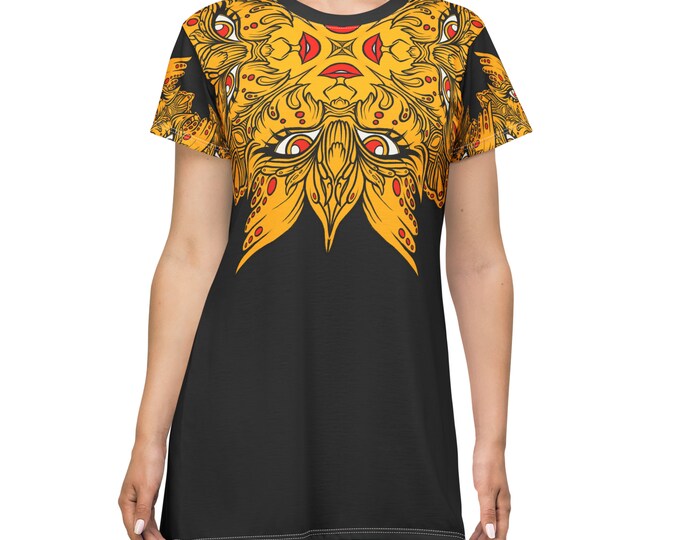 UNICKART Angel Eyes T-Shirt Dress