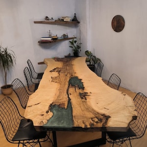 Dining Walnut Table with Black Epoxy, Farmhouse Walnut Table Model, Natural Beauty Meets Modern Decor, Live Edge Walnut Table for Kitchen