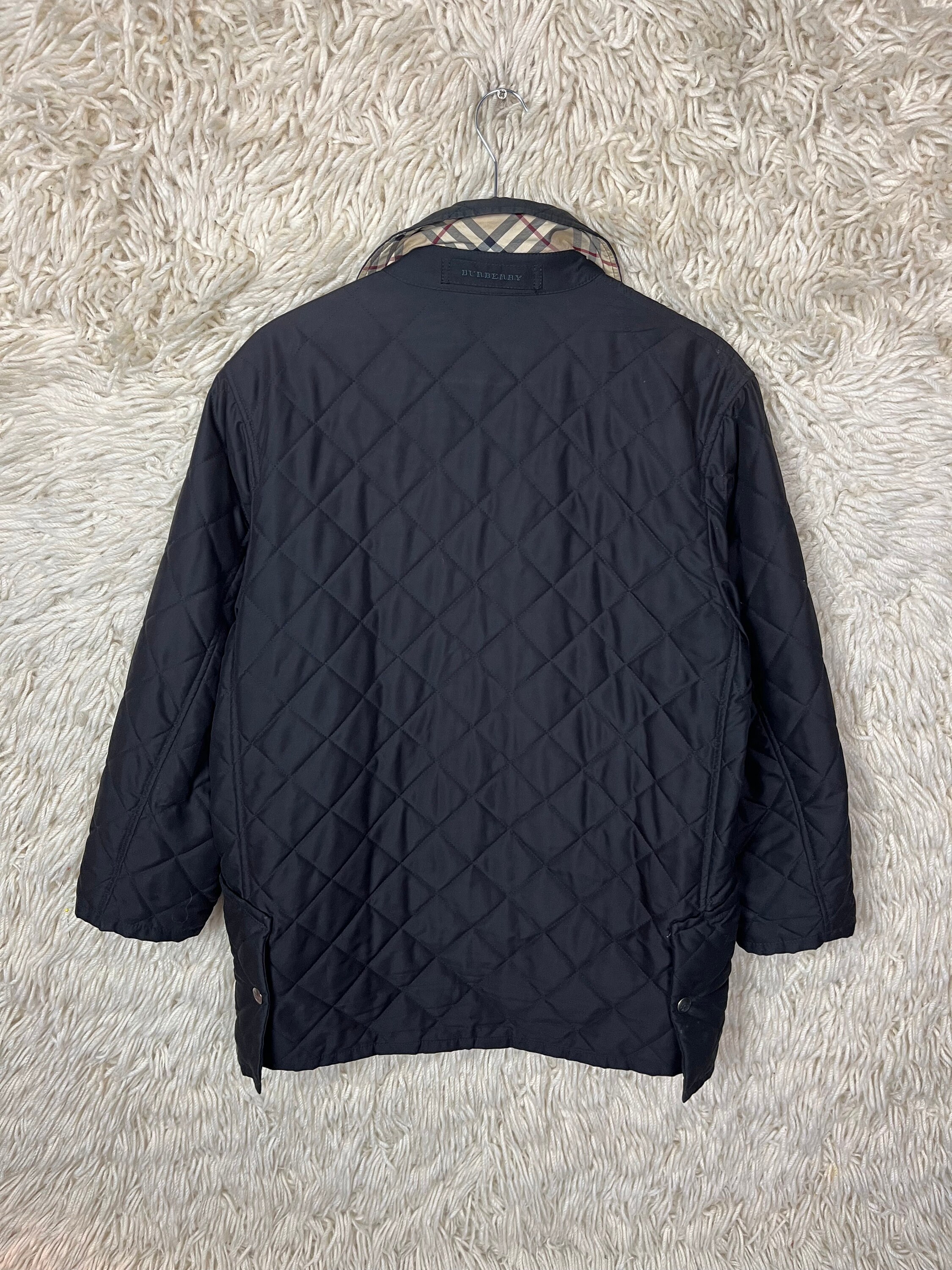 Vintage Burberry Jacket Women's Size S - M (36) Quilted Vintage Burberry Jacket Women's Size S - M (36) Quilted