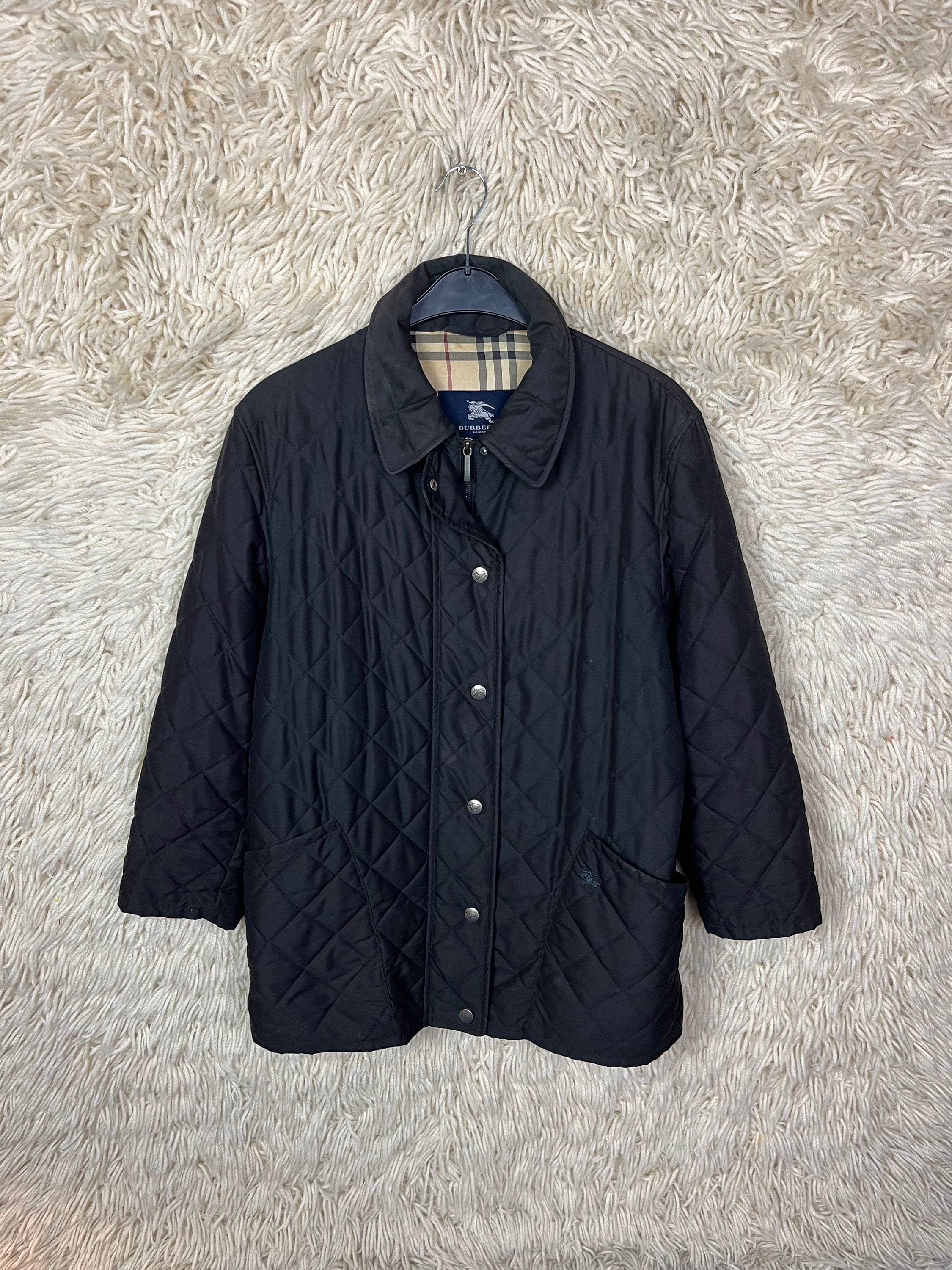 Vintage Burberry Jacket Women's Size S - M (36) Quilted Vintage Burberry Jacket Women's Size S - M (36) Quilted