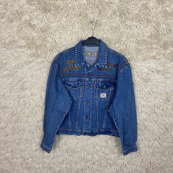 Vintage Chevignon Size S - M Denim Denimjacket Jacket Jeansjacke Jacke 80s 90s Embroidery Unisex