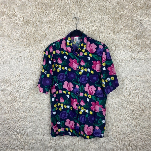 Vintage Women’s Size M - L Floral Shirt short sleeved Hemd Blouse 80s 90s