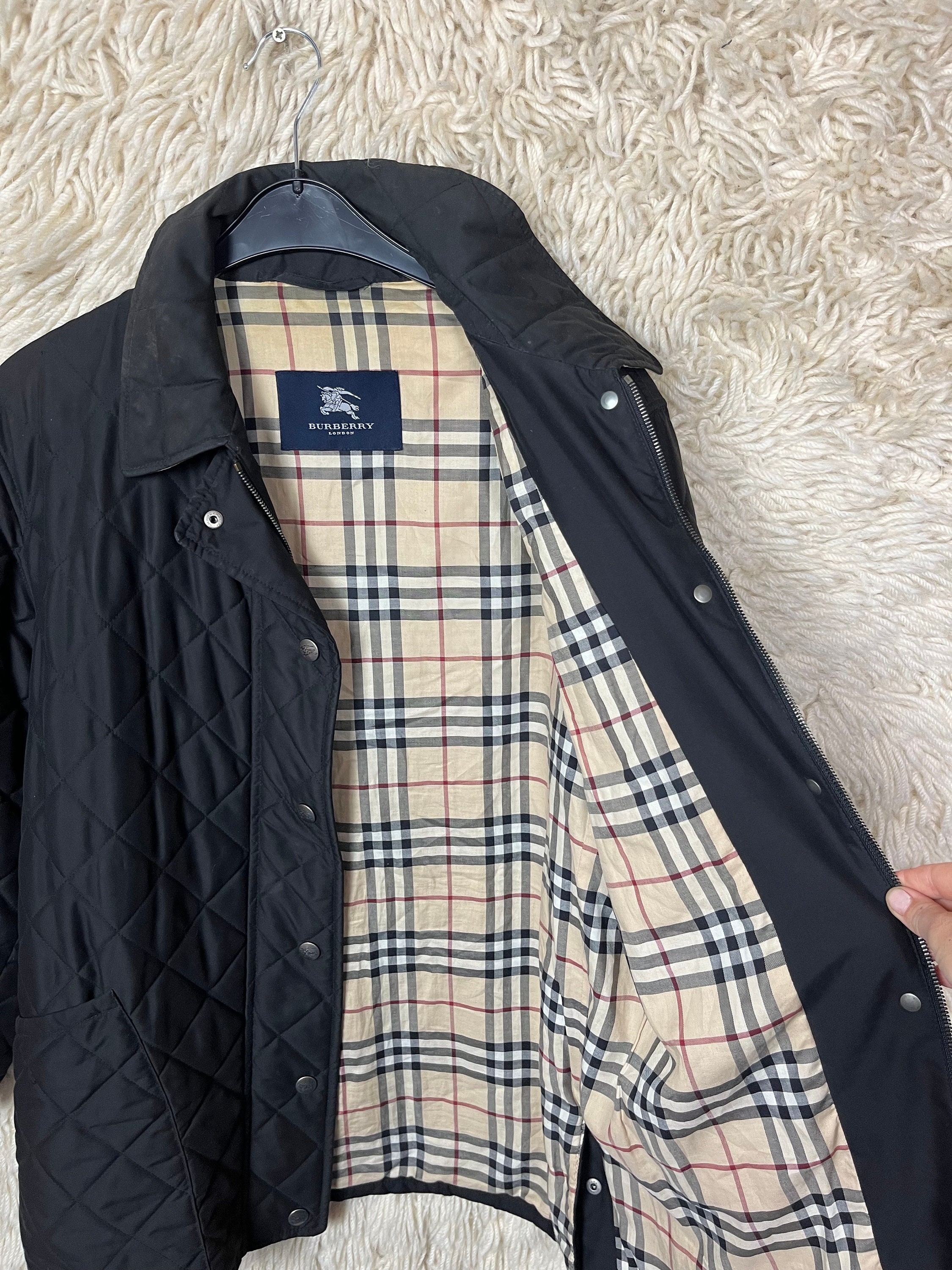 Vintage Burberry Jacket Women's Size S - M (36) Quilted Vintage Burberry Jacket Women's Size S - M (36) Quilted