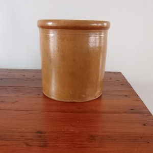 Olla vintage con esmalte de sal color canela, olla de 1 galón