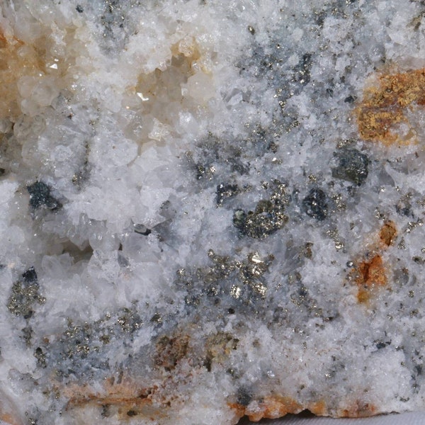 Arizona Gold, Silver High grade ore. In Quartz with calcopyrite and sulfides