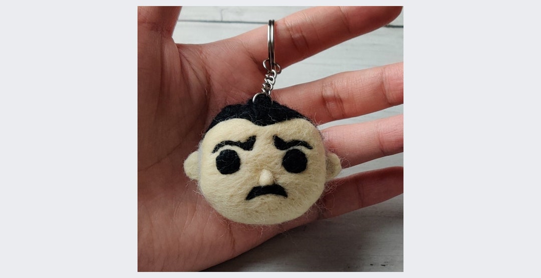 Omini Man Key Chain Omni Man Needlefelt Keychain - Etsy