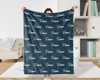 Personalisierte Decke mit Namen, Minky Decke für Baby Erwachsene Freunde Frau Brautjungfern Haustiere, Multi Size Farbe Monogramm Decke, Geschenk für Kinder