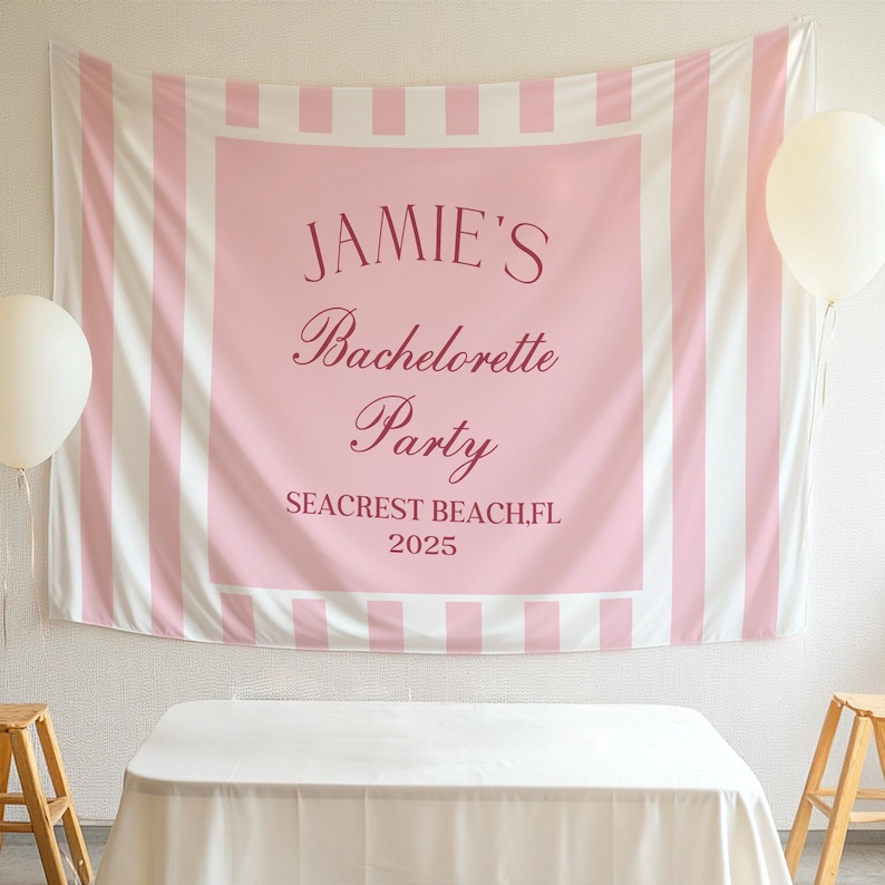 Peut inclure: Toile de fond ray&eacute;e rose et blanche avec le texte "JAMIE'S Bachelorette Party SEACREST BEACH, FL 2025" en lettres roses.