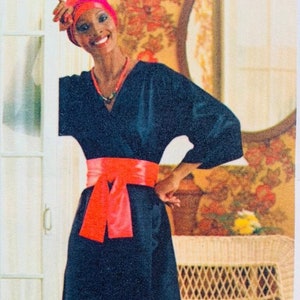 Vintage 1970's Uncut Butterick Sewing Pattern 4555 Women's Size Large (16-18) Asian Japanese Kimono Robe Wrap with Matching Pants