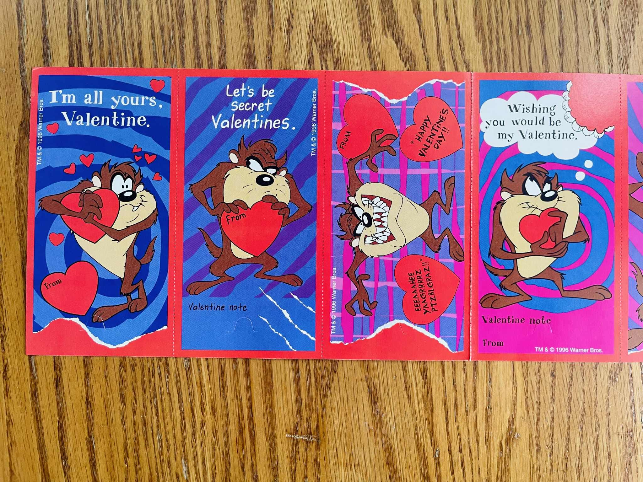 Vintage 1997 Taz Tasmanian Devil Valentine's Day Cards With