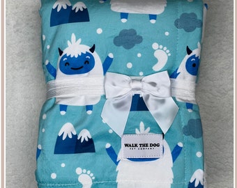 Yeti Pattern Fleece Dog Blanket, Two Sided Minky Dot, Dog Accessory Gift, Travel Dog Blanket for Car, Puppy Bed Blanket