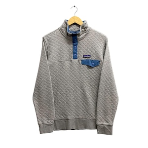Vintage des années 2000 sweat gris Patagonia unisexe moyen Patagonia ras du cou pull Patagonia pull imprimé logo Patagonia pull d'extérieur