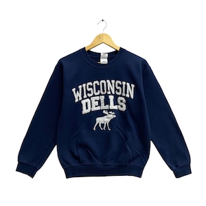 Vintage Wisconsin Dells Sweatshirt Wisconsin Crewneck Wisconsin Dells Sweater Pullover Wisconsin Dells Patchwork Logo Blue Size Small