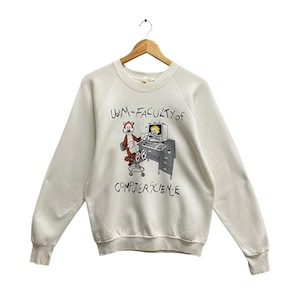 Vintage 90&#39;s U Of M Faculty  White Sweatshirt Size LARGE College Crewneck University Sweater Pullover Print Logo Graphic Faculty Jumper