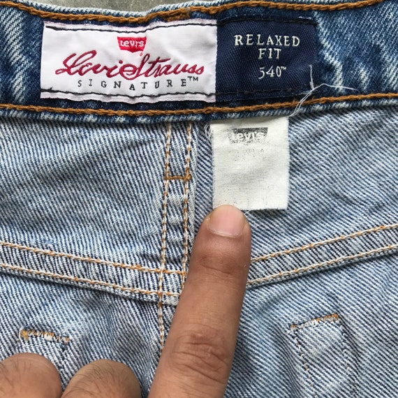 Vintage 90s Levis 540 Relaxed Fit Light Blue Deni… - image 10