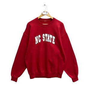 Vintage University North Carolina Red Sweatshirt Size Large Carolina Crewneck North Carolina Sweater Carolina Tar Heels Print Logo Jumper