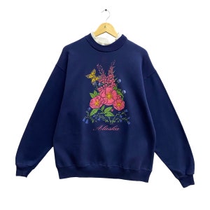 Vintage 90&#39;s Alaska Wild Flower Navy Sweatshirt XLARGE Alaska Crewneck Streetwear Alaska Flowers Sweater Pullover Print Logo Alaska Jumper