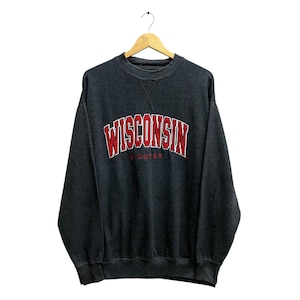 Vintage 00s University Wisconsin XLARGE Sweatshirt University Wisconsin Crewneck Wisconsin Sweater Pullover Wisconsin Embroidery Logo Jumper