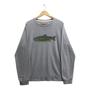 Vintage Y2K Wildlife Animal Grey Sweatshirt LARGE Large Mouth Crewneck Fishing Sweater Pullover Print Logo Fish Habitat Animal Wild Jumper