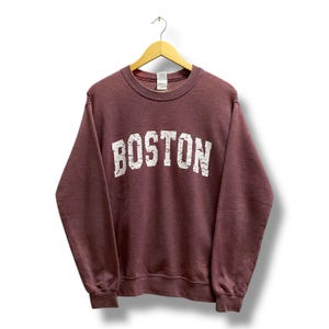Vintage Y2K Boston Maroon Sweatshirt SMALL Boston Crewneck Boston Sweater Streetwear Spell Out Print Logo Boston Jumper