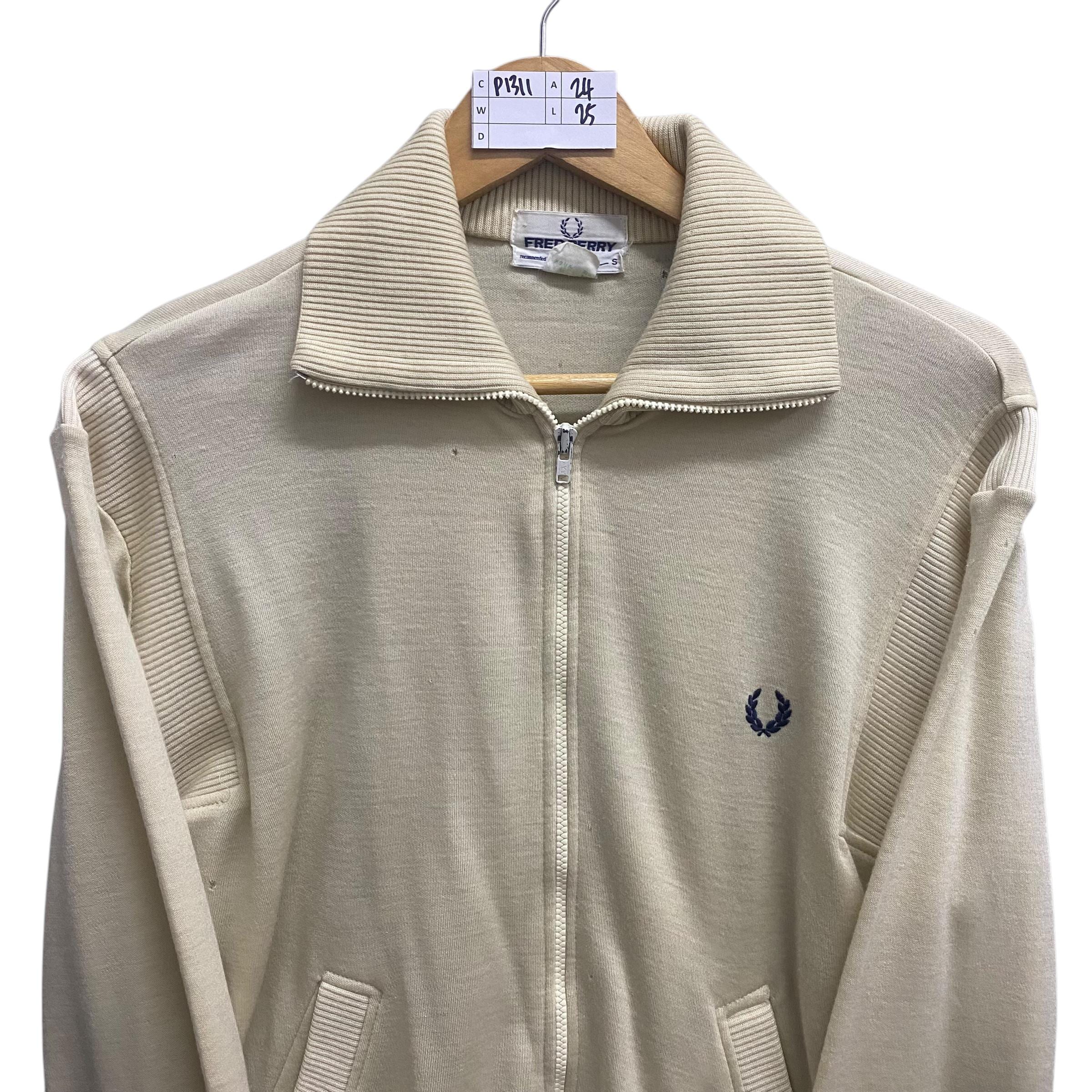 Vintage 90's Fred Perry White Distressed Sweatshirt Women SMALL