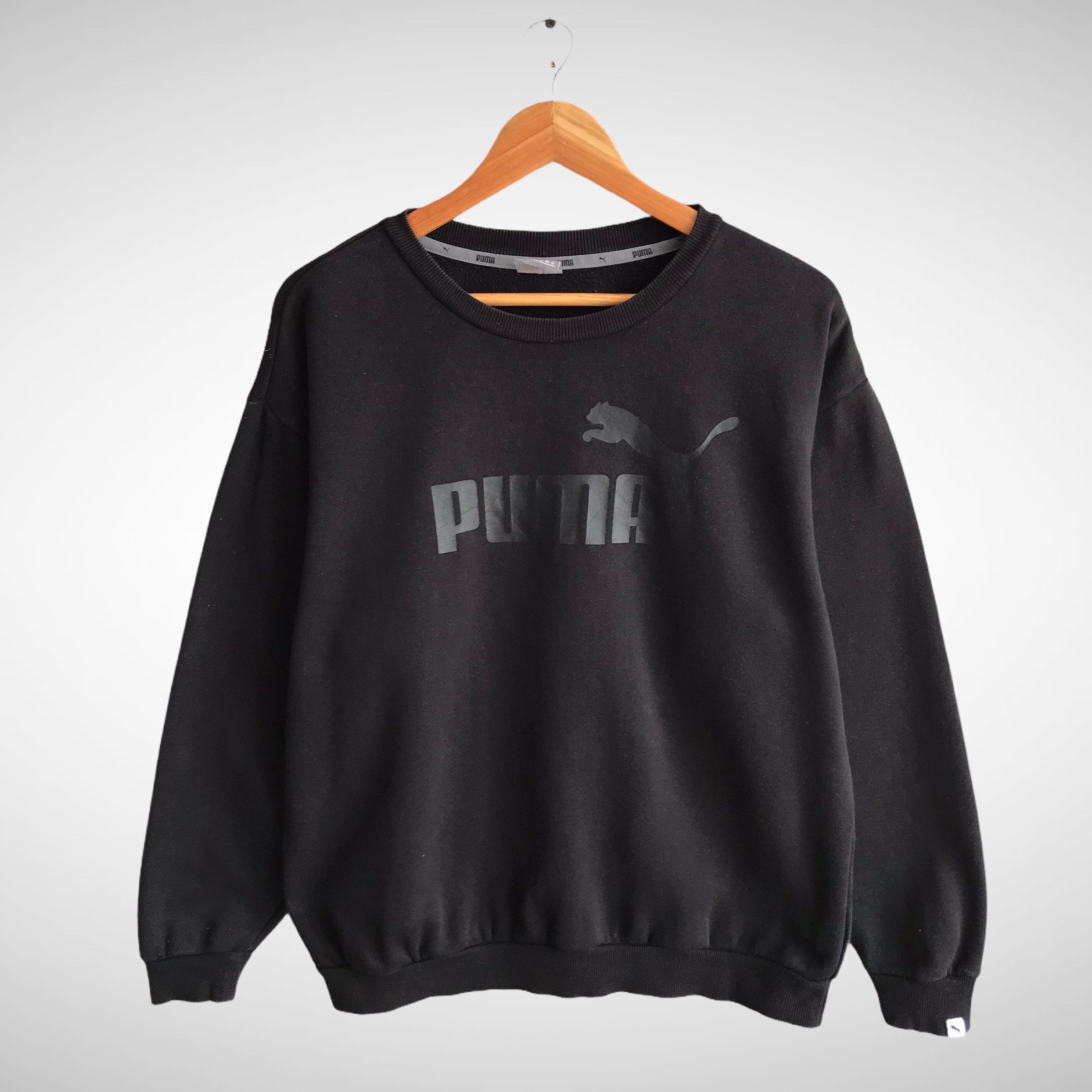 Vintage 00s Puma Black Sweatshirt Size Medium Puma Crewneck Vintage 00s Puma Black Sweatshirt Size Medium Puma Crewneck