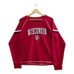 Vintage Y2K Wisconsin Red Sweatshirt Women XLARGE Wisconsin Crewneck Wisconsin Sweater Pullover Streetwear Embroidered Logo Wisconsin Jumper