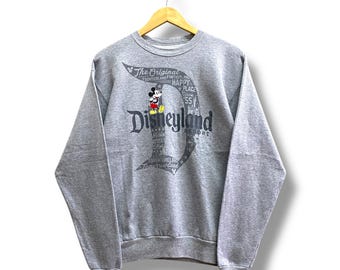 Vintage Disney Resort Grey Sweatshirt SMALL Mickey Mouse Crewneck Mickey Minnie Goofy Pluto Sweater Pullover Print Logo Disneyland Jumper