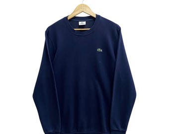 Sudadera Lacoste azul marino vintage Y2K, camisa de cuello redondo Lacoste mediana, suéter Lacoste, jersey bordado Spell Out