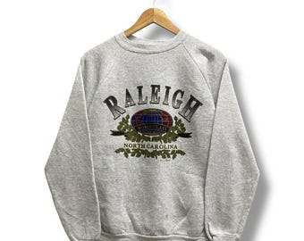Vintage 90s North Carolina Raleigh Grey Sweatshirt Large Retro Raleigh NC Crewneck Classic Carolina Pullover Unisex Printed Jumper Size L