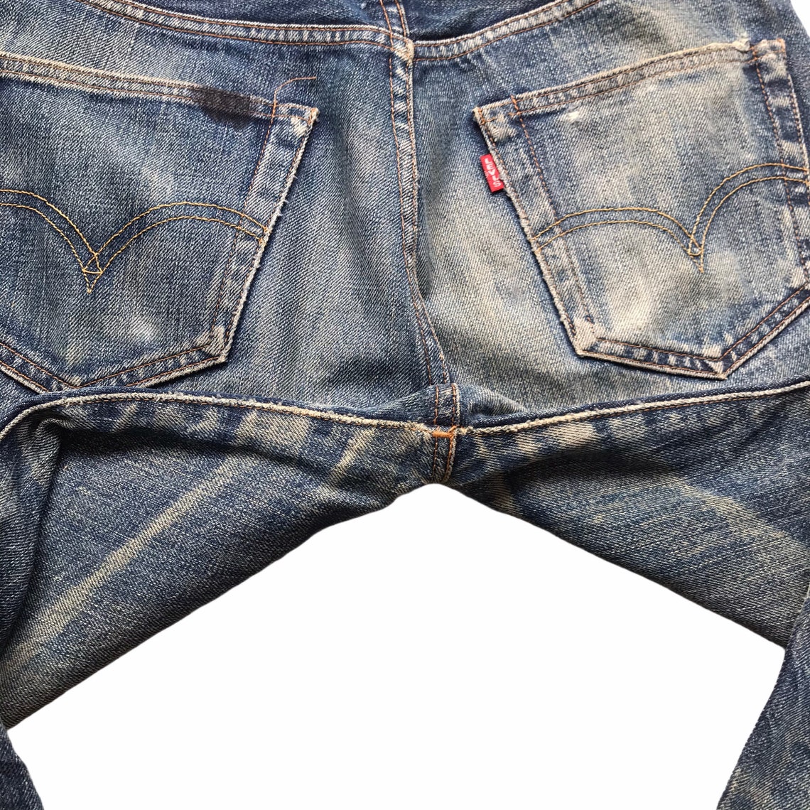 rivet levis