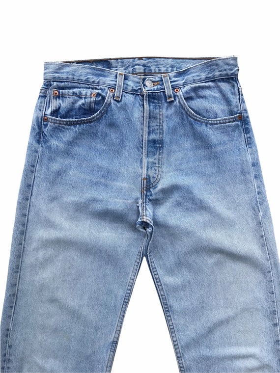 Vintage 90s Levis 501 Light Blue Jeans Size 30 Levis 501 Vintage 90s Levis 501 Light Blue Jeans Size 30 Levis 501
