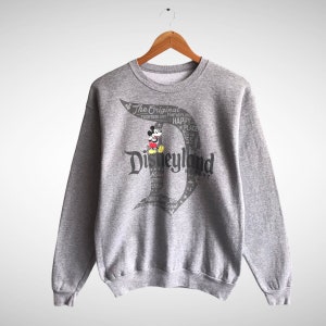 Vintage Disney Resort Grey Sweatshirt Size Small Mickey Mouse Crewneck Mickey Minnie Goofy Pluto Sweater Disney Park Print Logo Jumper