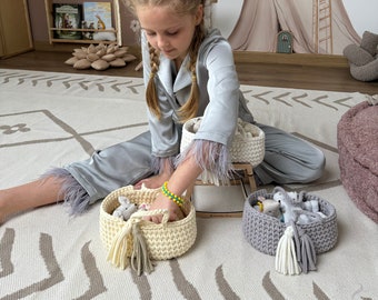 Handmade bed for mouse Christmas kids gift 1st Birthday Niece Toy Furniture for Doll dollhouse furniture cradle for bunny mouse
