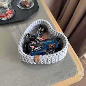 Heart shaped crochet basket, handmade trinket storage, jewelry organizer, kitchen bathroom basket, home organization, valentines day gift