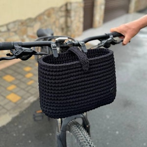 Black bicycle crochet bag, bike basket, handlebar bag, bike accessories, handmade organizer, bike lover gift, storage basket, birthday gift