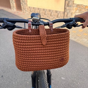 Black bicycle crochet bag, bike basket, handlebar bag, bike accessories, handmade organizer, bike lover gift, storage basket, birthday gift