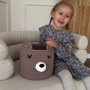 Brown bear basket, crochet toy storage, daughter gift, woodland nursery decor, girl birthday gift, nursery storage basket