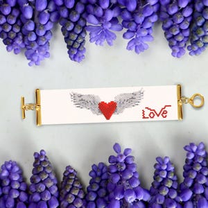 Patrón de pulsera de peyote con corazón alado, patrón de corazón volador de peyote, patrón de pulsera de peyote, pulsera de corazón de peyote, patrón de corazón de peyote
