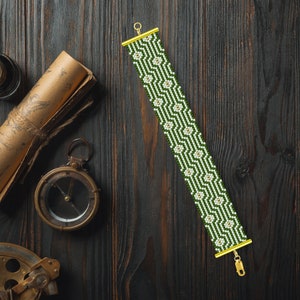 Adventure - Peyote Bracelet Pattern, Peyote Stitch Bracelet Pattern, Miyuki Delica Pattern, Size 11 Bead Pattern
